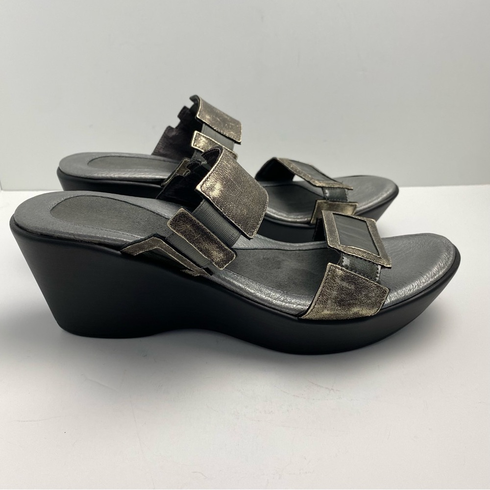 Naot Treasure Sandals Sz 40 Pewter & Bronze